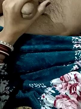 HOT-CPL-11 webcams show profile image 