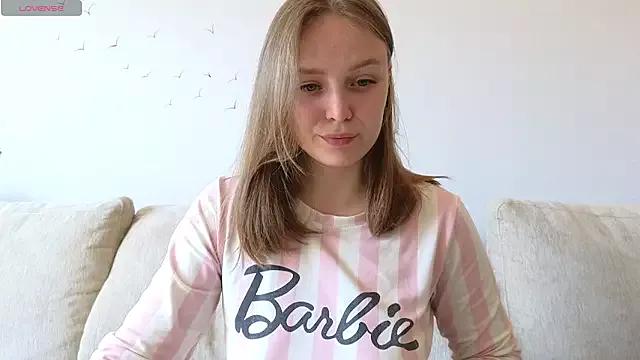 Hot_Lili1 from StripChat is Freechat