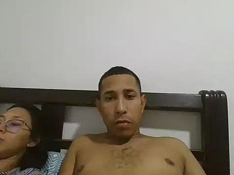 hot_mechanic from StripChat is Freechat
