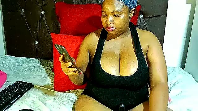 Hotboobyprincessxx120 from StripChat is Freechat