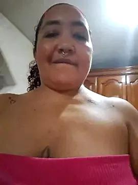hotcougarxx from StripChat is Freechat