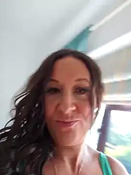 Hotmilfmilly webcams show profile image 