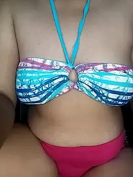 hotmom_pinay on StripChat