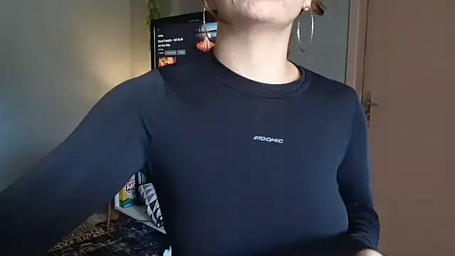 Photos of HotRuiva from StripChat is Freechat