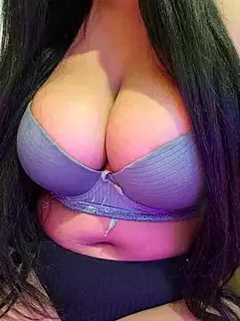 Hott-Lily from StripChat