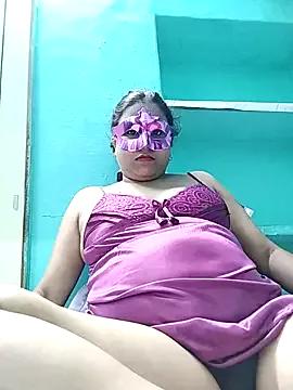 hotti-rashmi from StripChat