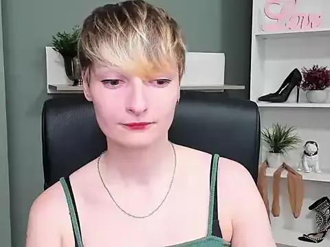hottieBlair from StripChat