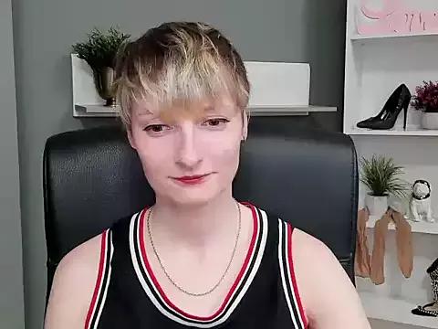 hottieBlair from StripChat