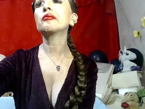 hottieperla from StripChat