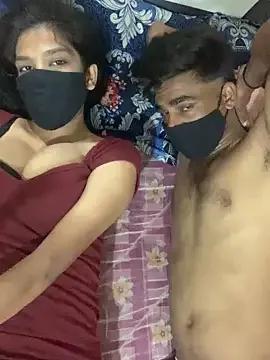 hottiess69 from StripChat