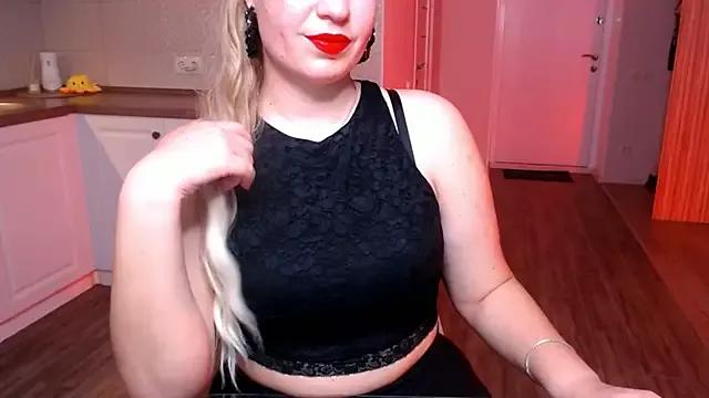 HotTiffani from StripChat