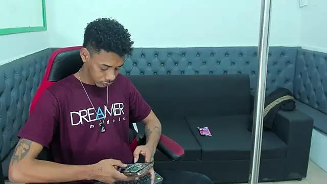 Hottwinkguys from StripChat