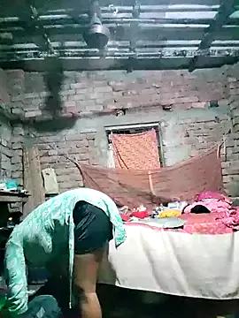 Hotty-dola from StripChat