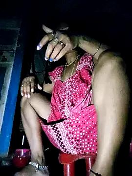 Hotty-dola from StripChat