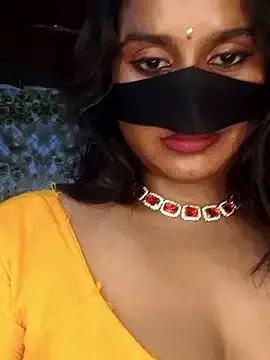 Hotty-rimi from StripChat