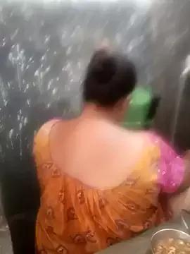 Hotty-rumi from StripChat