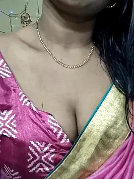 Hotty_Kavita from StripChat