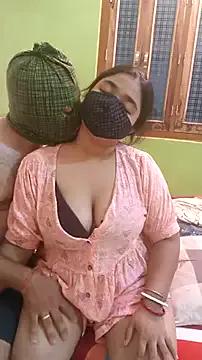 Hotty_Mona from StripChat
