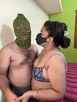 Hotty_Mona_ from StripChat