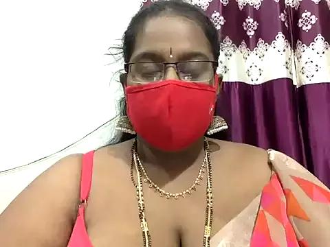 Hotty_rinku from StripChat is Freechat