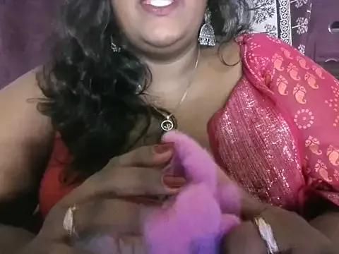 Hotty_rinku from StripChat