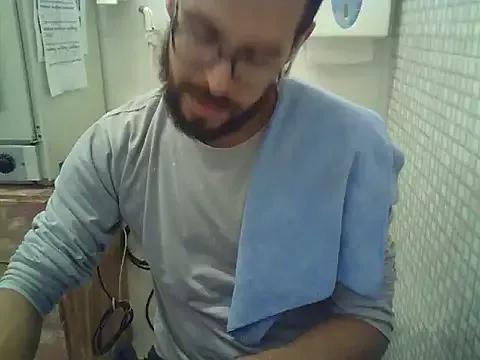 HS-hotsmile from StripChat is Freechat