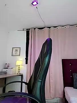 IamAlana_ from StripChat