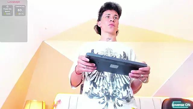 iammariano from StripChat