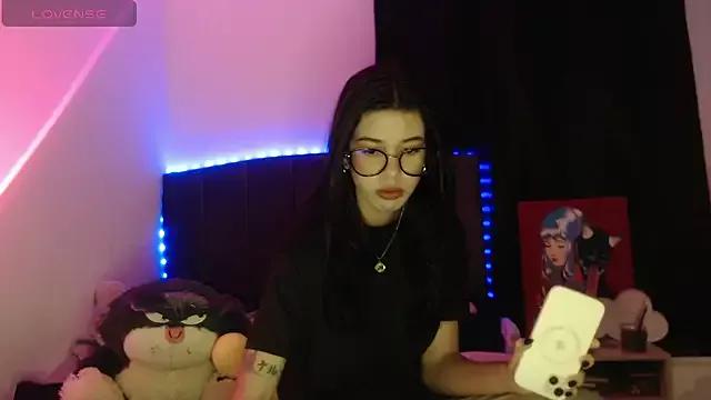 Ily_bea webcams show profile image 