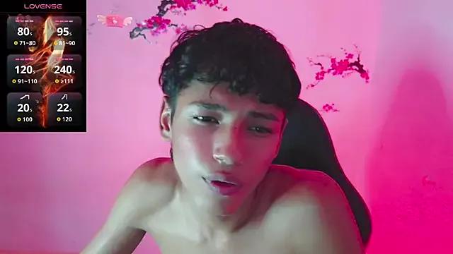 Im_david02 from StripChat is Freechat