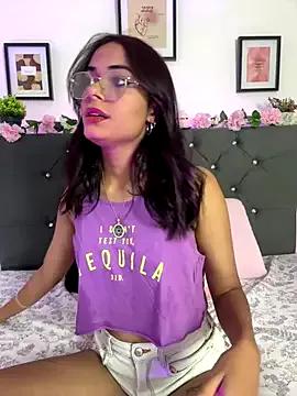 Im_Lyan webcams show profile image 