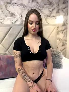 Im_Manu from StripChat