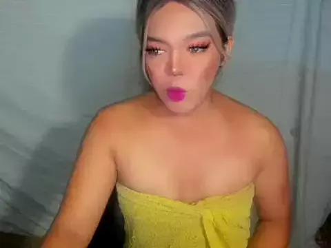 Im_ur_hot_ella webcams show profile image 