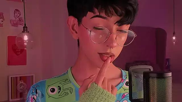 imDamiano from StripChat is Freechat