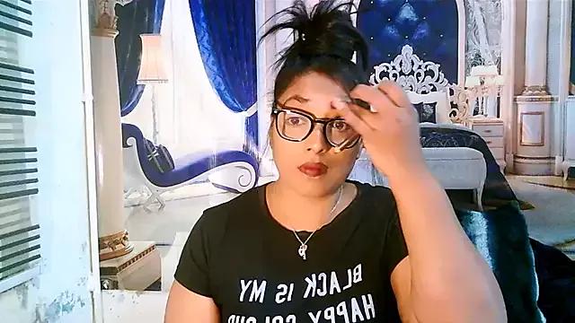 IndiaBlackPanther from StripChat is Freechat