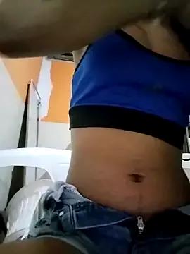 IndiaLuluzinha from StripChat