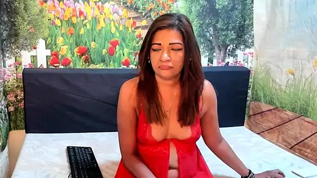 indianaqua from StripChat