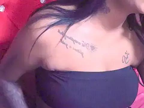Indianbarbie212 from StripChat is Freechat
