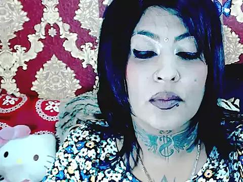 Indiancatz2 from StripChat