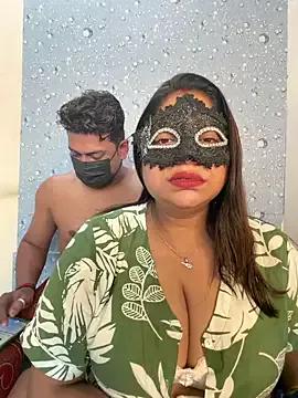 Photos of Indiancouple35 from StripChat is Freechat