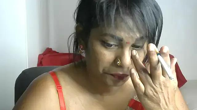 indianDreams_ from StripChat