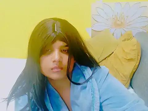 IndianFoxyXXX from StripChat