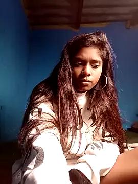 indiansmiley from StripChat