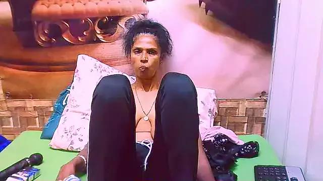 IndianVanya4u2u from StripChat is Freechat