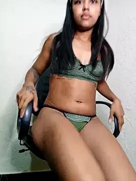 indiazinhabella27 from StripChat