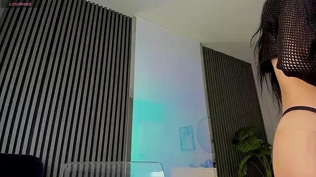 Indira_jo from StripChat
