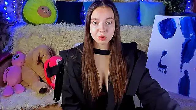 Photos of Iolantadram from StripChat is Freechat