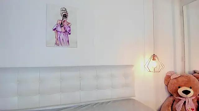 irina-v from StripChat