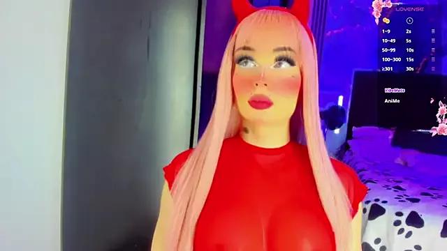 Discover our girls online shows and discover the company of countless livestreamers, with stunning shapes, sex toys and more.