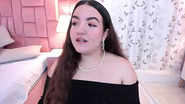 IrinaKami from StripChat is Freechat
